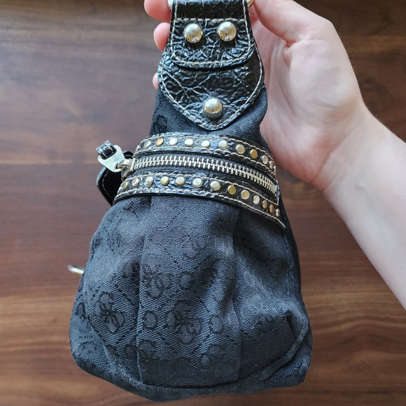 Guess Y2K Mini Shoulder Bag - Picture 4 of 12